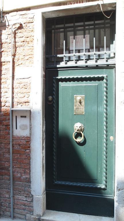 Casa Alla Fenice Venice Exterior photo